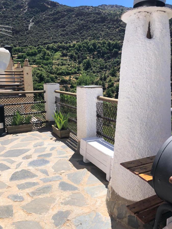 La Launa Apartamento Rural Trevélez Eksteriør billede